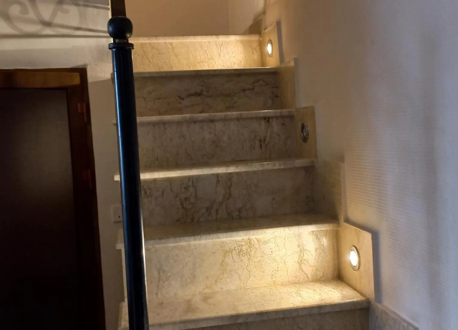 באקו Neftiannikov Avenue Apartment אזרבייג'ן