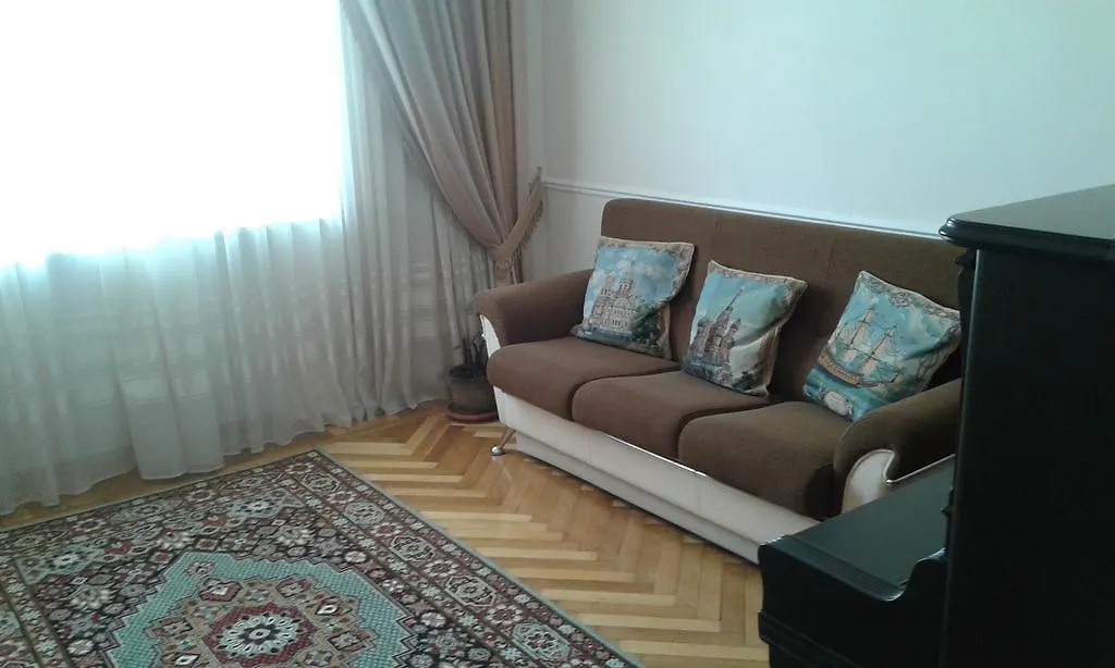 Neftiannikov Avenue Apartment Baku