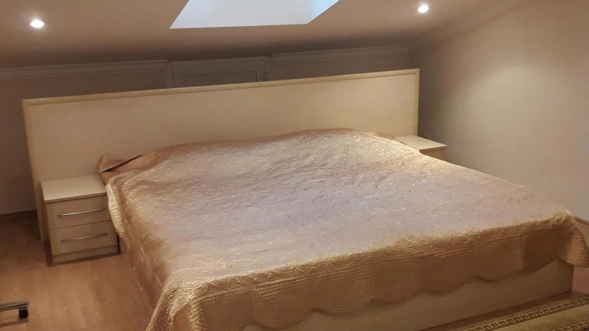 Neftiannikov Avenue Apartment Baku Azerbaijan