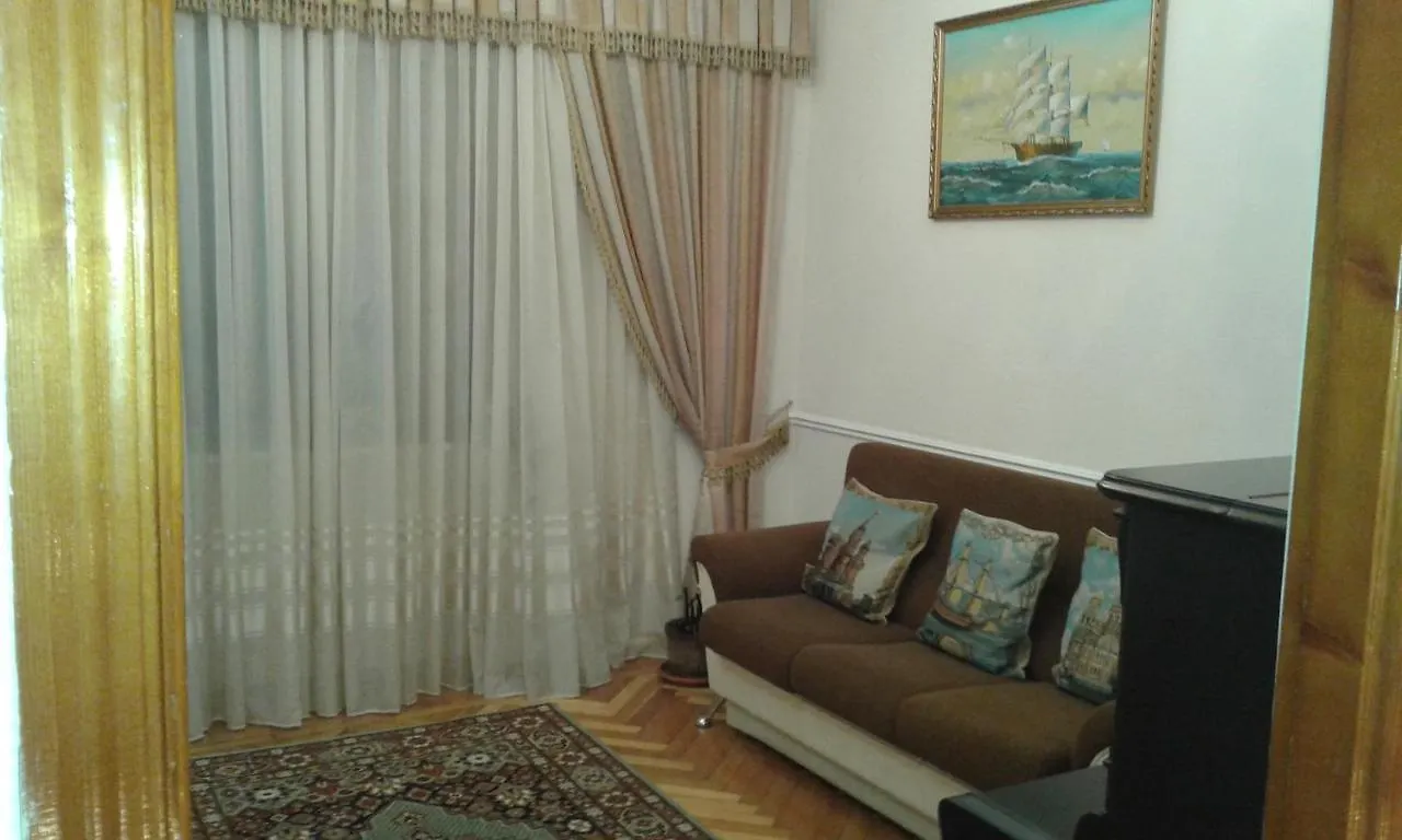 Neftiannikov Avenue Apartment Baku